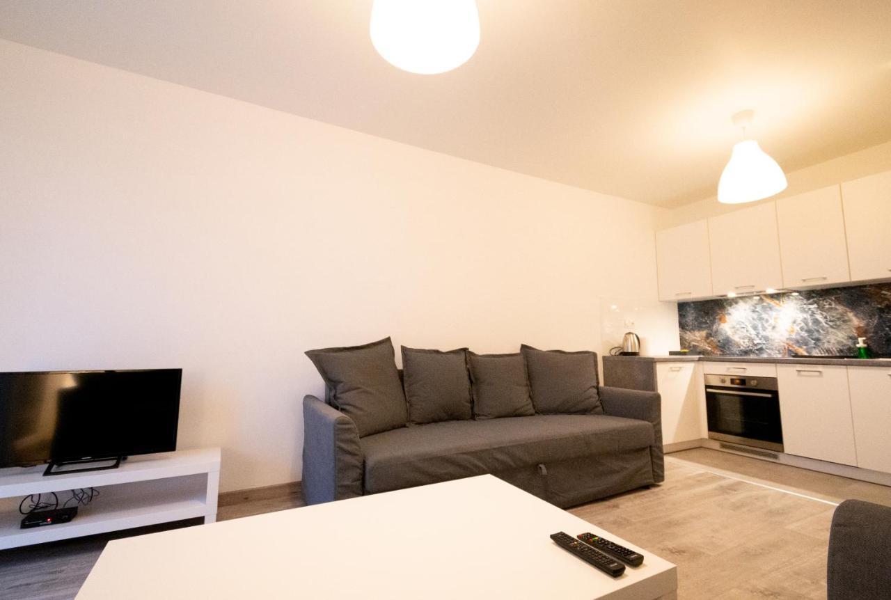 Charlie Apartment *